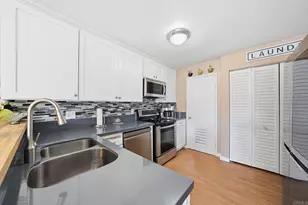 6889 Panamint Row, San Diego, CA 92139 - Photo 4