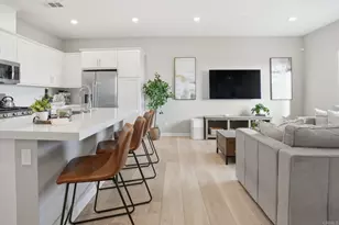 2042 Bluestone Cir, Chula Vista, CA 91913 - Photo 12