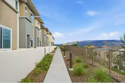 2042 Bluestone Circle, Chula Vista, CA 91913 - Photo 2