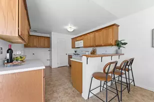 6812 Panamint Row, San Diego, CA 92139 - Photo 14