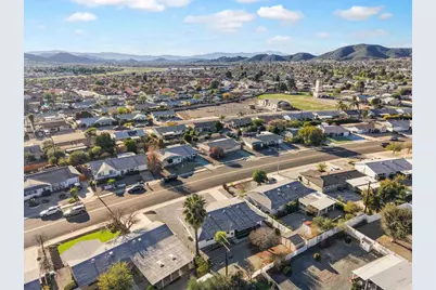 29130 Pebble Beach Drive, Menifee, CA 92586 - Photo 20