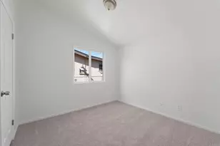 2862 Callejon, San Diego, CA 92139 - Photo 18