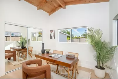 18438 Los Alimos St, Northridge, CA 91326 - Photo 16