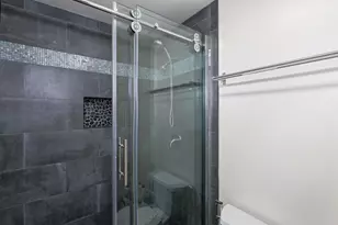 725 Redondo Ct, San Diego, CA 92109 - Photo 16