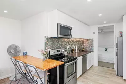 725 Redondo Court #27, San Diego, CA 92109 - Photo 4