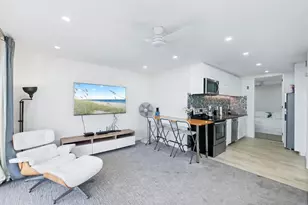 725 Redondo Ct, San Diego, CA 92109 - Photo 10