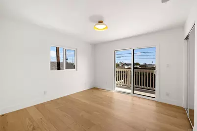 21792 Kaneohe Ln, Huntington Beach, CA 92646 - Photo 26