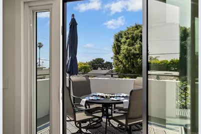 608 Forward Street, La Jolla, CA 92037 - Photo 16