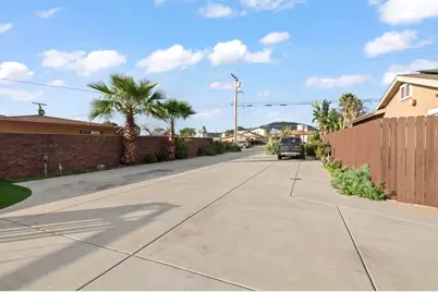 1243 Peach Ave, El Cajon, CA 92021 - Photo 34