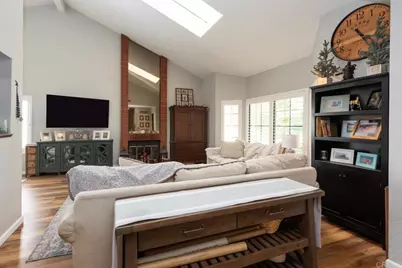 11705 Via Medanos, San Diego, CA 92128 - Photo 12