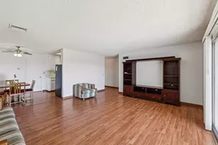 10647 Montura Ct, Santee, CA 92071 - Photo 6