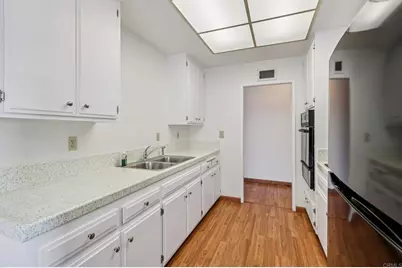 10647 Montura Court, Santee, CA 92071 - Photo 16