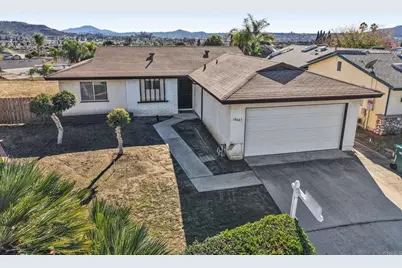 10647 Montura Court, Santee, CA 92071 - Photo 32