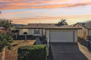 10647 Montura Ct, Santee, CA 92071 - Photo 34