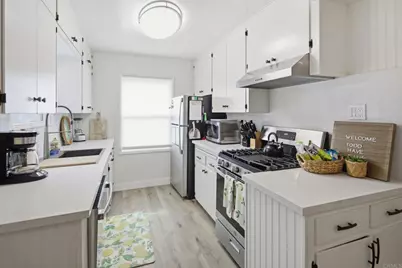 720 Devon Court, San Diego, CA 92109 - Photo 12