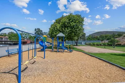 13323 Rancho Penasquitos Boulevard #D206, San Diego, CA 92129 - Photo 32