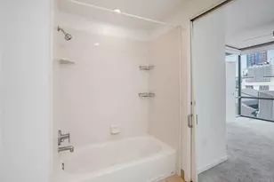 321 Tenth Ave, San Diego, CA 92101 - Photo 20
