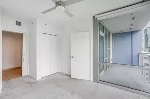 321 Tenth Ave, San Diego, CA 92101 - Photo 12