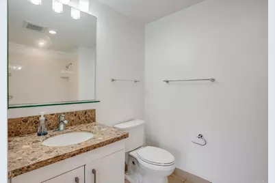 321 10th Avenue #1303, San Diego, CA 92101 - Photo 18