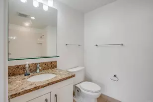 321 Tenth Ave, San Diego, CA 92101 - Photo 18