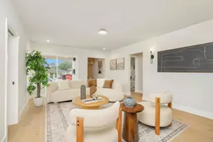 219 W Acacia Ave, El Segundo, CA 90245 - Photo 4