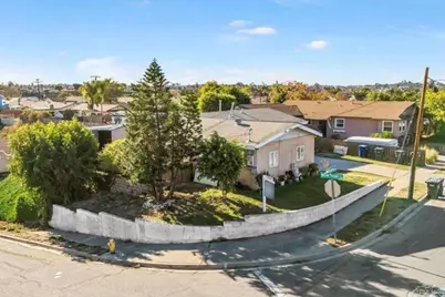 2049 Madera Street, Lemon Grove, CA 91945 - Photo 2