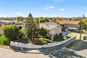 2049 Madera St, Lemon Grove, CA 91945 - Photo 2