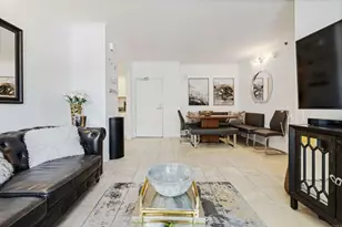 425 W Beech St, San Diego, CA 92101 - Photo 10