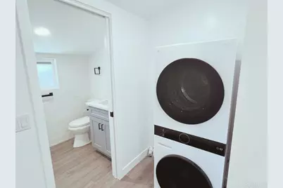 220 Southlook Avenue, San Diego, CA 92113 - Photo 8