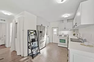 9459 Mission Gorge Rd #Spc 41, Santee, CA 92071 - Photo 10