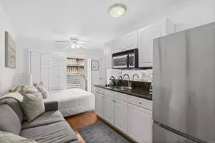 1021 Scott St, San Diego, CA 92106 - Photo 4