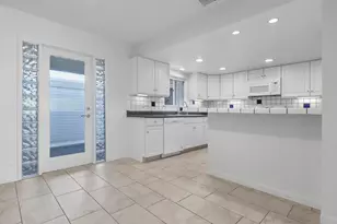 415 E Avenida Granada, Palm Springs, CA 92264 - Photo 8