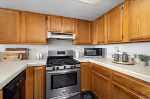 6785 Cielo Dr, San Diego, CA 92114 - Photo 12