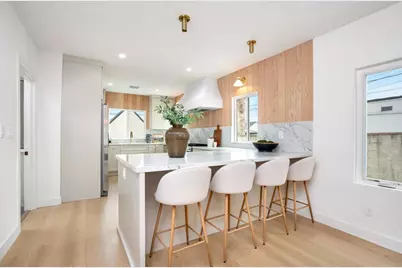 4328 Angeles Vista Blvd, Los Angeles, CA 90008 - Photo 8