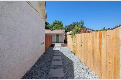 8764 68 Lamar Street, Spring Valley, CA 91977 - Photo 14