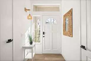 11330 Camino Playa Cancun, San Diego, CA 92124 - Photo 4