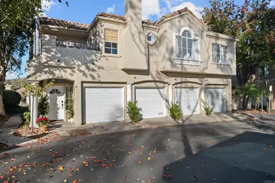 11330 Camino Playa Cancun #1, San Diego, CA 92124 - Photo 2