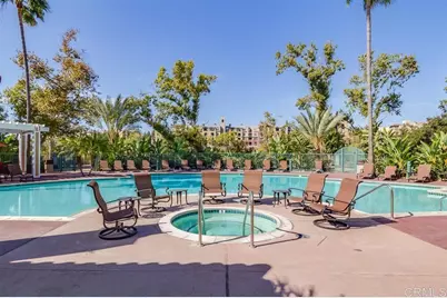 2050 Camino De La Reina #203, San Diego, CA 92108 - Photo 2