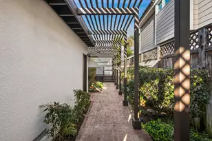 1411 8th St, Coronado, CA 92118 - Photo 8