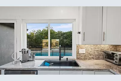 7971 Jade Coast Road, San Diego, CA 92126 - Photo 4