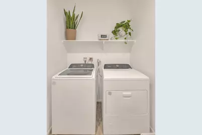 11912 Olivine Road, Victorville, CA 92392 - Photo 16