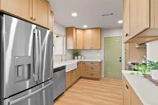 6837 Celia Vista Dr, San Diego, CA 92115 - Photo 10