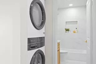 6837 Celia Vista Dr, San Diego, CA 92115 - Photo 16