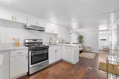 351 E Bradley Avenue #Spc 33, El Cajon, CA 92021 - Photo 2