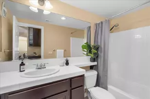 2658 Piantino Cir, San Diego, CA 92108 - Photo 14