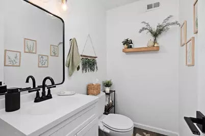 2128 Via Sonora, Oceanside, CA 92054 - Photo 10