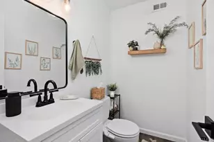 2128 Via Sonora, Oceanside, CA 92054 - Photo 10