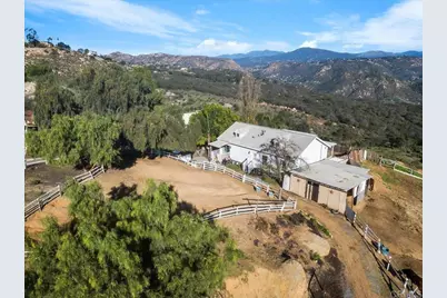 410 Woodland Lane, El Cajon, CA 92021 - Photo 8