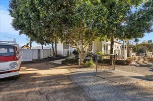 410 Woodland Ln, El Cajon, CA 92021 - Photo 30