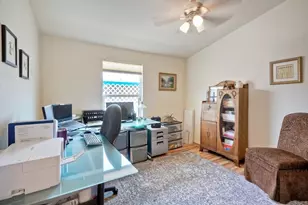 1001 S Hale Ave, Escondido, CA 92029 - Photo 10